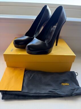 Fendi Black Leather Platform Stiletto Pumps